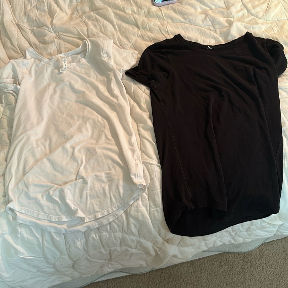 Two Lululemon 0 Short Sleeve Tees